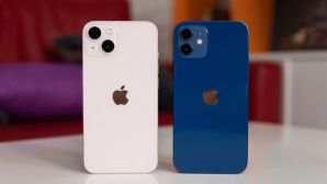 iPhone 13, iPhone 12 xả kho mạnh, hơn 1 triệu điểm sức mạnh, sức hút vô địch phân khúc 10-11 triệu
