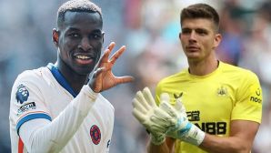 Tin bóng đá quốc tế 30/7: Man United chiêu mộ Nick Pope; Barcelona nẫng tay trên MU?