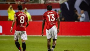 Ruben Amorim có danh hiệu đầu tiên với Man United, lộ diện báu vật tại Old Trafford