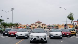 Người dùng mách nước cách mua xe điện VinFast online từ A đến Z: Giản tiện và có thêm ưu đãi giá