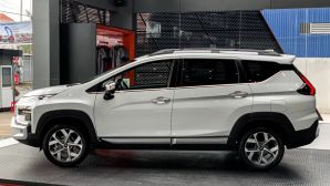 Bảng giá Mitsubishi Xpander Cross lăn bánh đầu tháng 8/2025, rẻ bậc nhất phân khúc, hút khách Việt
