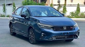 Giá xe Honda City đầu tháng 8/2025 ‘rẻ như bèo’, ‘chơi tất tay’ với Toyota Vios và Hyundai Accent