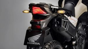 Tin xe trưa 6/8: ‘Đàn anh của Honda Winner X’ trình làng với giá mềm, trang bị đè bẹp Yamaha Exciter