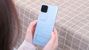 Hoa hậu Android vivo V30 giá rẻ bằng 2/3 Galaxy S25, màn 120Hz mượt hơn iPhone 16