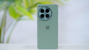 OnePlus sắp ra mắt vua màn tầm trung, lên tới 165Hz bỏ xa Galaxy S25 Ultra và iPhone 16 Pro Max
