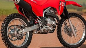 Tin xe trưa 15/8: ‘Vua côn tay’ mới của Honda ra mắt với giá rẻ, trang bị đè bẹp Winner X và Exciter
