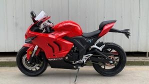 Tin xe trưa 21/8: Xịn hơn Yamaha Exciter và Honda Winner X, ‘vua côn tay’ mới ra mắt với giá cực rẻ