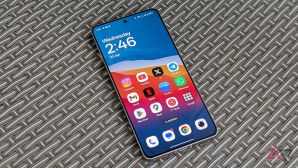 Quái vật Android đây rồi! Màn hình tần số quét khủng nhất từ trước đến nay với 165Hz, giá chỉ bằng nửa iPhone