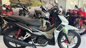 Bảng giá xe Honda Wave RSX FI cuối tháng 8/2025 lao dốc mạnh: Lấn át Wave Alpha và Future vì quá rẻ