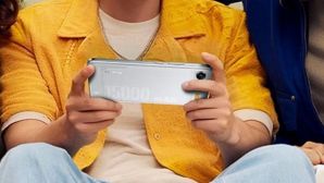 Điện thoại pin sắp đạt ngưỡng 15.000mAh: Sạc một lần, xài cả tuần!