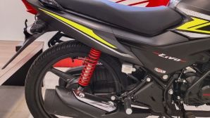 Tin xe máy 28/8: ‘Vua côn tay’ 110cc mới của Honda về đại lý giá 31 triệu đồng, hạ bệ Yamaha Exciter