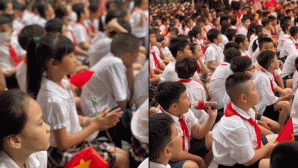 Tờ phiếu kê khai gia cảnh năm học mới gây tranh cãi: Đề cập đến loạt thông tin ‘nhạy cảm’