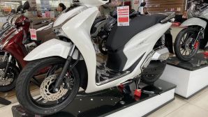 Bảng giá xe Honda SH 2025 tháng 9/2025 giảm còn cực rẻ: Khách Việt đổ xô mua SH 125i vì quá bình dân