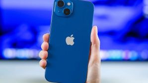 Vua iPhone giá rẻ mới gọi tên iPhone 13, trang bị cơ bản cực ổn, không quá kém iPhone 16, iPhone 17