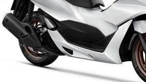 Tin xe máy 5/10: Honda ra mắt ‘át chủ bài’ xe ga 160cc mới chất hơn Air Blade và SH, có ABS, giá mềm