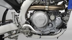 Tin xe hot 5/10: ‘Đàn anh của Yamaha Exciter’ ra mắt với giá cực rẻ, thiết kế mê ly, trang bị xịn sò