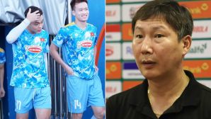 ĐT Việt Nam nhận tổn thất lớn sau án phạt của Malaysia, HLV Kim Sang-sik nín thở chờ quân bài tẩy