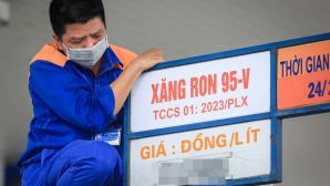 Giá xăng dầu hôm nay 8/10: Thế giới tăng mạnh, trong nước tăng nhẹ