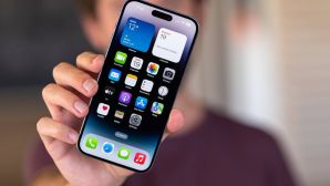 Cũ nhưng vàng, iPhone 14 Pro Max vẫn là huyền thoại thép vạn người mê, sang hơn iPhone 17 Pro Max