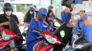 Giá xăng dầu hôm nay 9/10: Giảm xuống dưới 20.000 đồng/lít