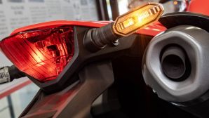 'Vua côn tay’ mới tinh của Honda chính thức ra mắt: Thiết kế đẹp át vía Winner R và Exciter, giá mềm