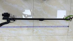 Cái kết đắng cho 2 thiếu niên dùng súng ná cao su bắn vỡ nhiều kính ô tô ở Hải Phòng