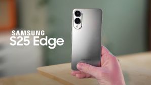 Cạnh tranh không nổi iPhone Air - Galaxy S25 Edge siêu mỏng rớt giá không phanh