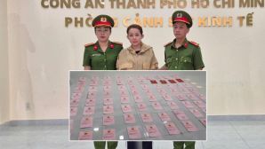 Công an TP.HCM mở két sắt của Ngân 98: Choáng váng với khối gia tài nữ DJ cất giấu bên trong