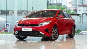 Kia K3 ‘đe nẹt’ Mazda3 bằng giá lăn bánh cực hấp dẫn giữa tháng 10/2025, là món hời cho khách Việt