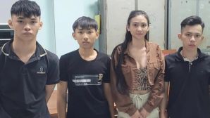 Danh tính ‘hot girl’ cầm đầu nhóm giang hồ xông vào phòng trọ chém 4 người, hé lộ nguồn cơn vụ việc
