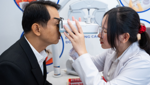 Tròng kính Essilor tại Hải Triều: 3 điểm khác biệt tạo uy tín