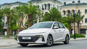Giá xe Hyundai Accent ‘rẻ như cho’ cuối tháng 10/2025, ‘chơi sát ván’ với Honda City và Toyota Vios