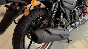 ‘Vua côn tay’ 180cc mới chính thức về đại lý giá 36 triệu đồng: Đại chiến Honda Winner R và Exciter