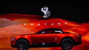 Toyota chơi lớn: Biến Century thành thương hiệu siêu sang riêng để đấu Rolls-Royce