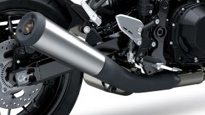 ‘Huyền thoại bóng đêm’ mới của Nhật chính thức ra mắt: Đẹp át vía Honda Winner R và Exciter, giá mềm