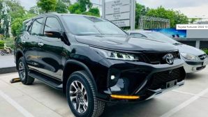 ‘Chơi sát ván’ Ford Everest, Toyota Fortuner giảm giá lăn bánh xuống ‘rẻ như cho’ đầu tháng 11/2025