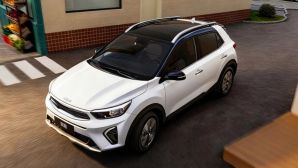 Kia Stonic 2026 ra mắt: SUV đô thị giá chỉ từ 300 triệu đồng, cạnh tranh với Toyota Yaris Cross