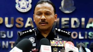 Cầu thủ nhập tịch Malaysia gây chấn động Đông Nam Á, khiến một người ra đi mãi mãi