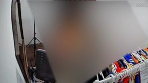 Hà Nội: Một tiệm photobooth bị tố tung hình ảnh nhạy cảm của khách trong phòng thay đồ lên web đen