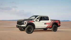 Ford F-150 Raptor R 900 mã lực ra mắt tại SEMA: 'Siêu bán tải' khiến Ford Ranger cũng phải cúi đầu