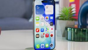 Giảm gần 3 triệu, iPhone Air có đủ sức đánh bại Galaxy S25 Edge về độ mỏng nhẹ và hiệu năng?