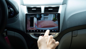 Màn hình Android ô tô 9 inch giá rẻ, chất lượng 2026