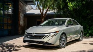 Nissan Sentra thế hệ mới chốt giá bán 590 triệu, nhiều trang bị ‘ăn đứt’ Honda Civic