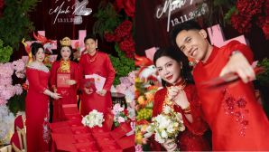 Tiền vệ tuyển Việt Nam và vợ hot girl đeo vàng trĩu cổ trong ngày cưới, thân thế cô dâu nghe mà choáng