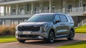 Kia tung ưu đãi ‘khủng’ cuối năm: Carnival, Sonet, K5 giảm sâu lên tới 90 triệu đồng