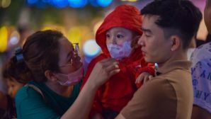 Đề xuất ‘ưu đãi thuế sinh con’: Điều kiện để gia đình sinh đủ 2 con trở lên có thể được giảm thuế TNCN