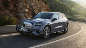 Mercedes-Benz GLC EV sắp có bản hiệu suất 'khủng' 900 mã lực, thách thức cả siêu xe