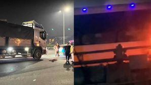 Hà Nội: Hiện trường thương tâm vụ ô tô khách va chạm trực diện xe máy: 2 người tử vong, ô tô bốc cháy