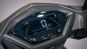 Tin xe hot 23/11: ‘Cơn ác mộng của Honda Air Blade' ra mắt với trang bị như SH, giá dự kiến rất rẻ