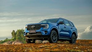 ‘Càn quét’ Hyundai Santa Fe và Toyota Fortuner, Ford Everest giảm mạnh giá lăn bánh ở cuối tháng 11